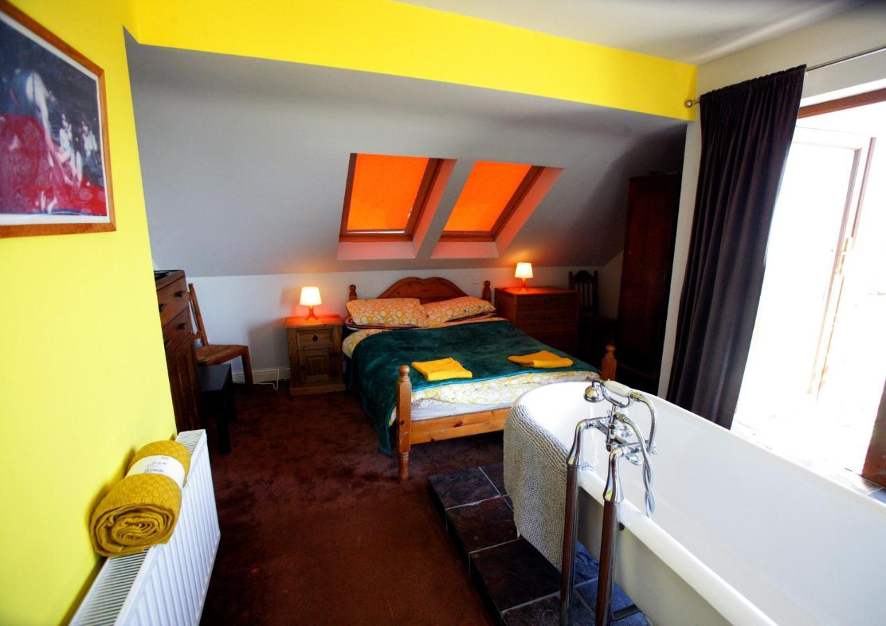 Sona Baile Home Stay Dooagh Екстериор снимка
