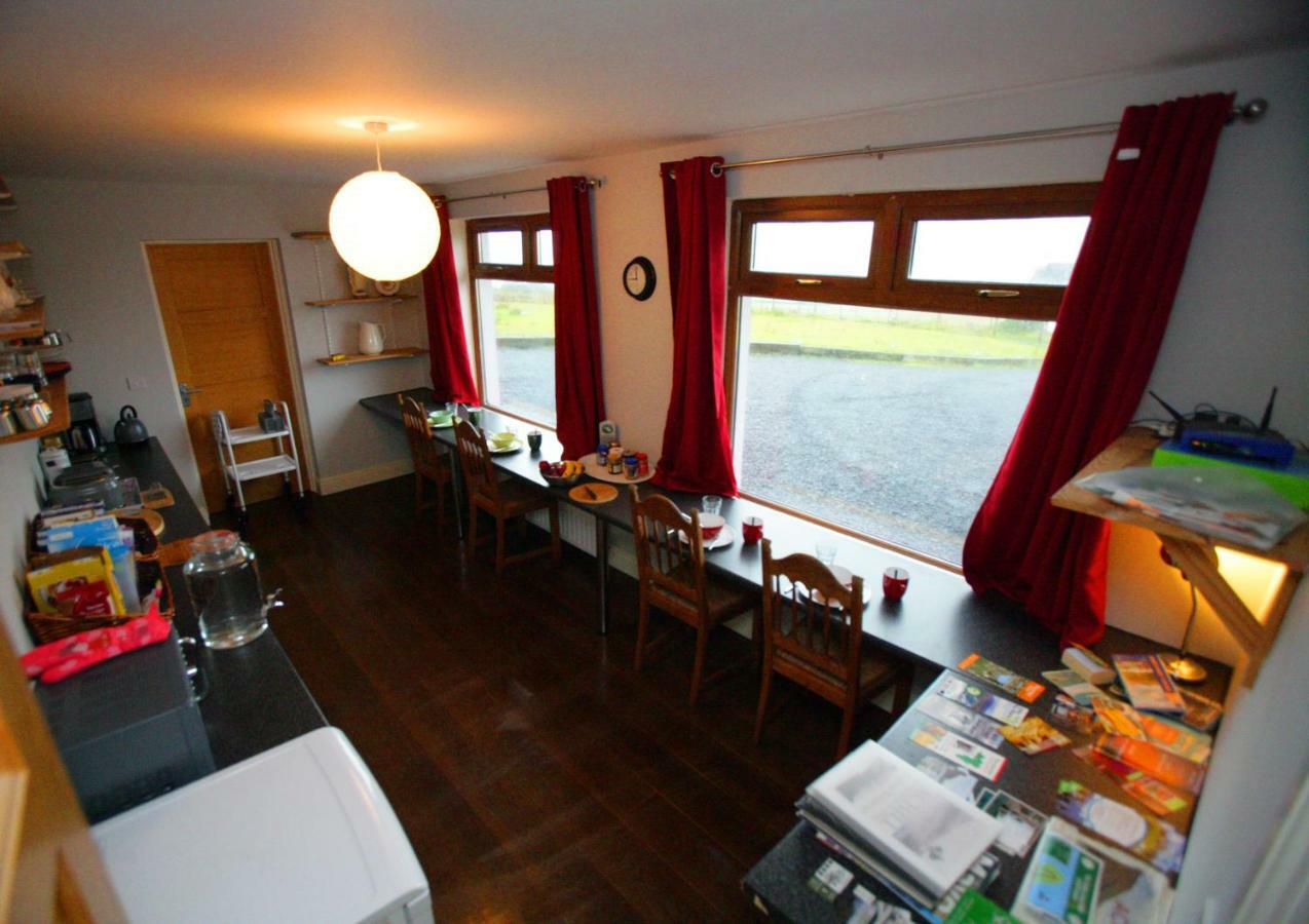 Sona Baile Home Stay Dooagh Екстериор снимка